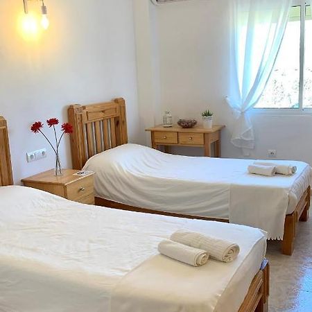 Hostal Sango Sierra De Las Nieves Alozaina Екстер'єр фото