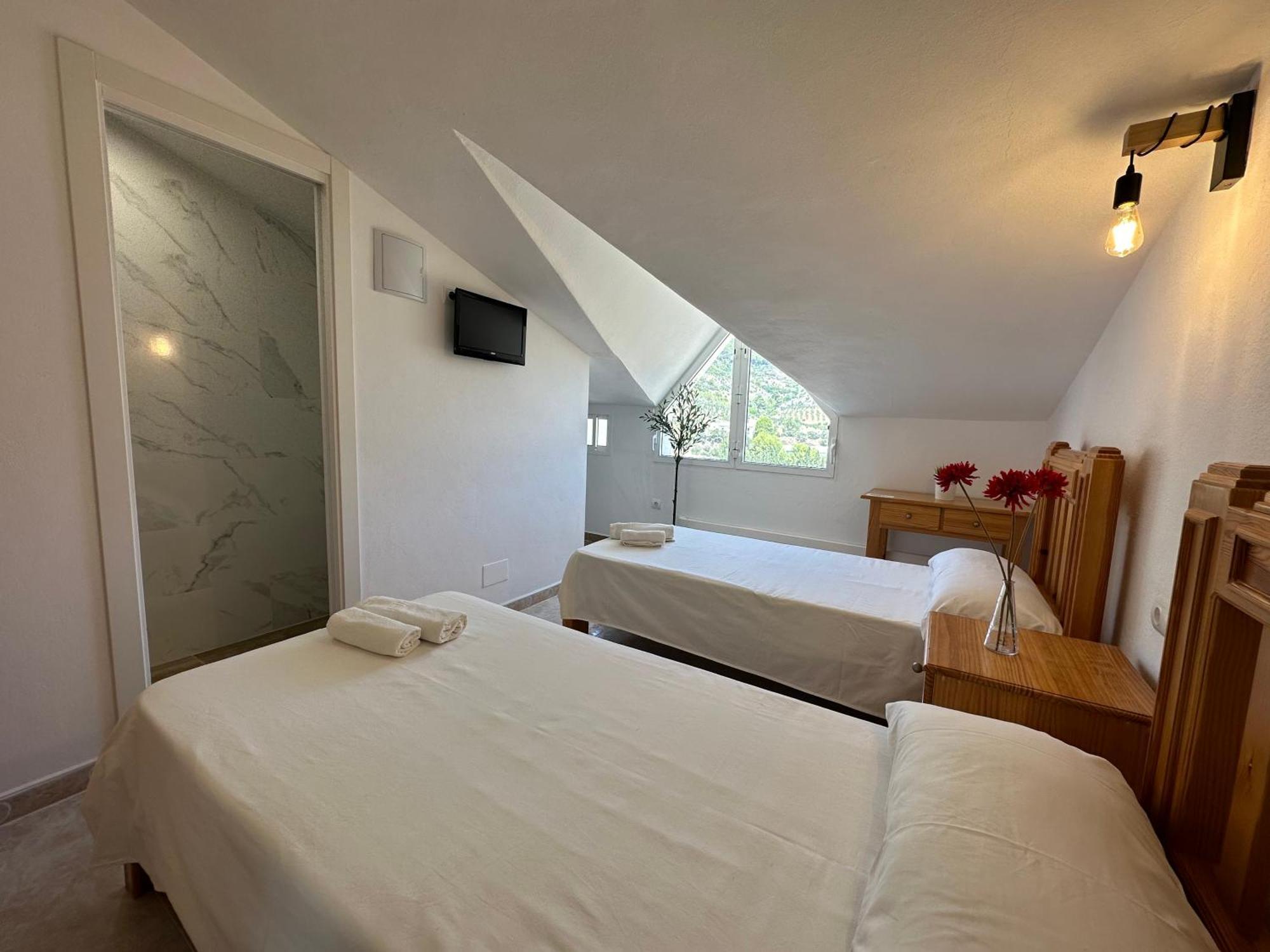 Hostal Sango Sierra De Las Nieves Alozaina Екстер'єр фото