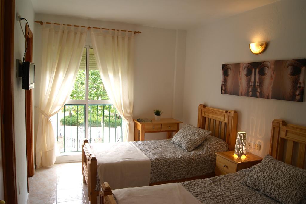 Hostal Sango Sierra De Las Nieves Alozaina Номер фото